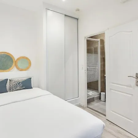 Bright&modern Studio In